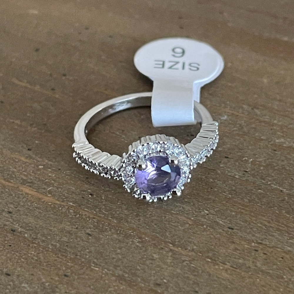 BNWT sterling silver/ amethyst ring
